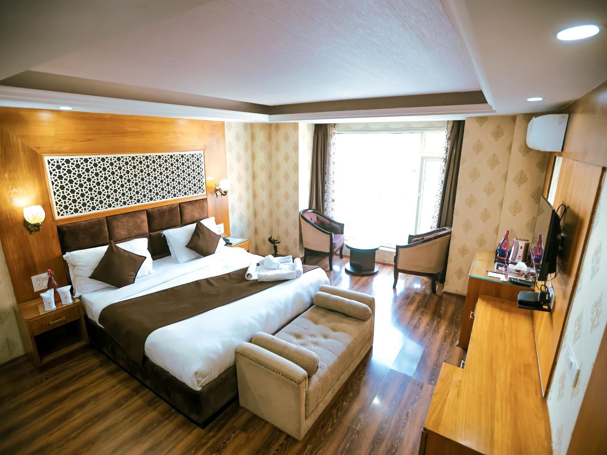 Hotel The Montreal Telbal Eksteriør bilde